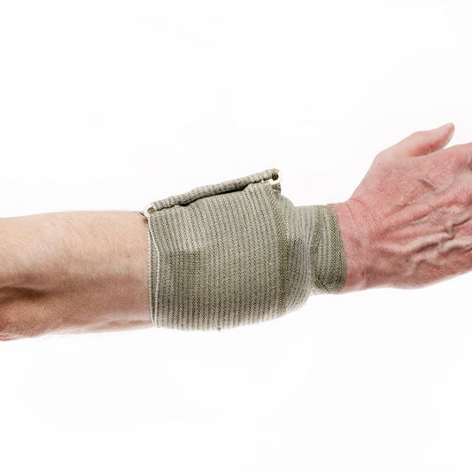CVN Responder Bandage 6" on hand