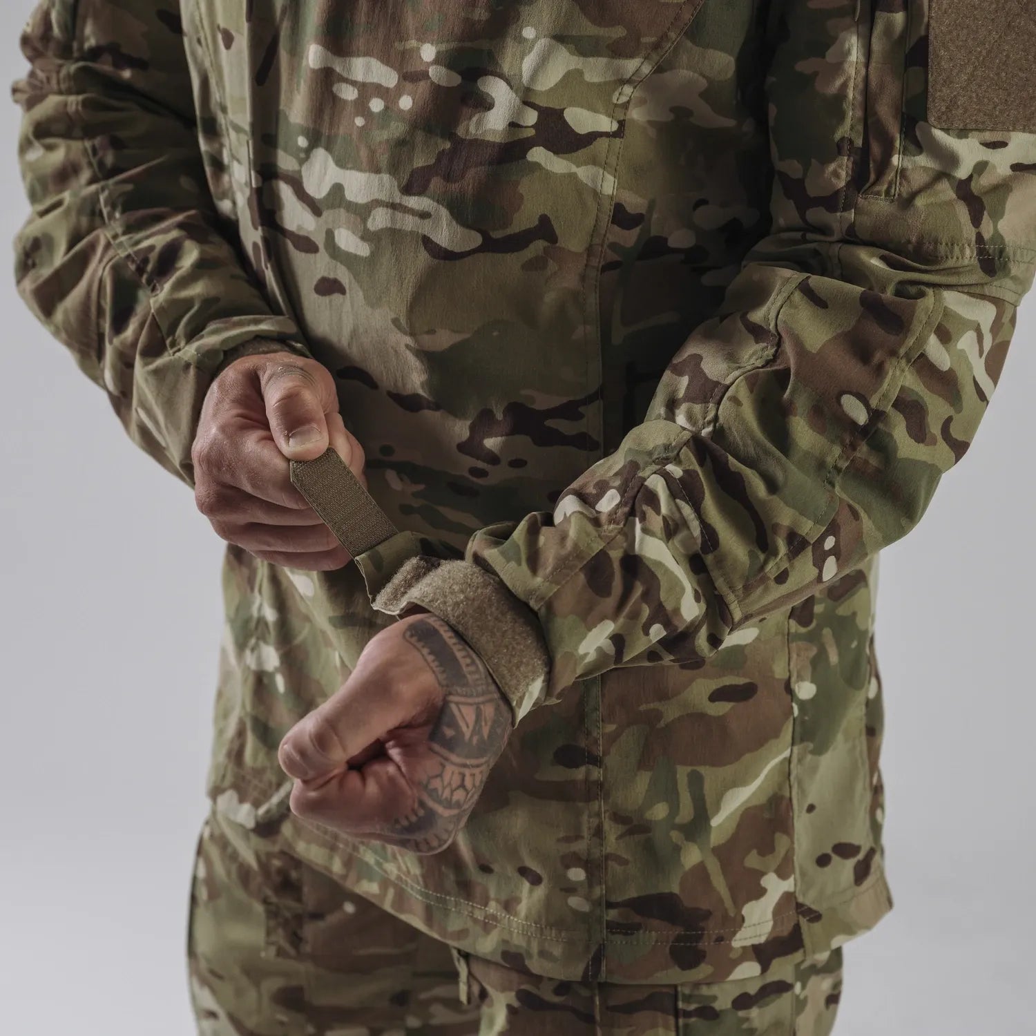 Direct Action Vanguard Softshell Combat Shirt cuffs