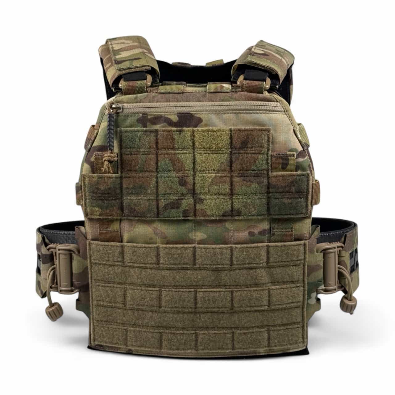 Hexatac HPC Plate Carrier Multicam color front side view close up
