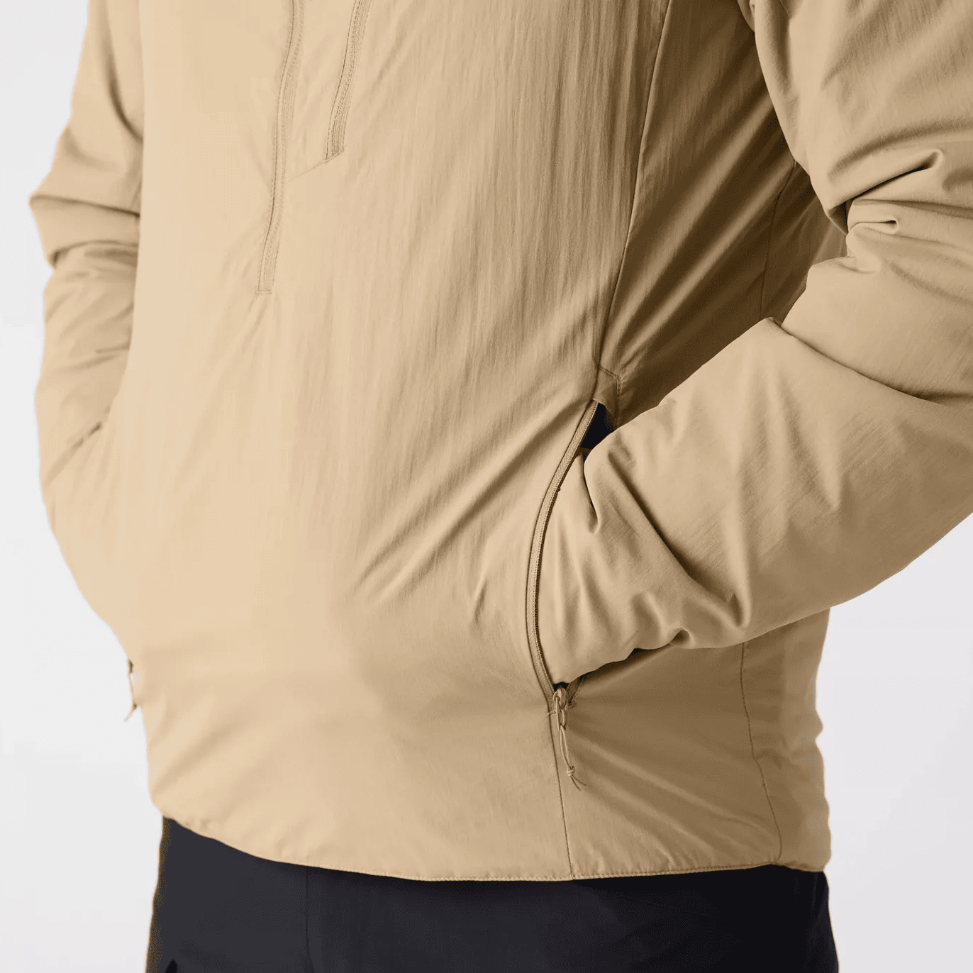 Helikon Wolfhound Hoodie Lite Jacket hands in pocket