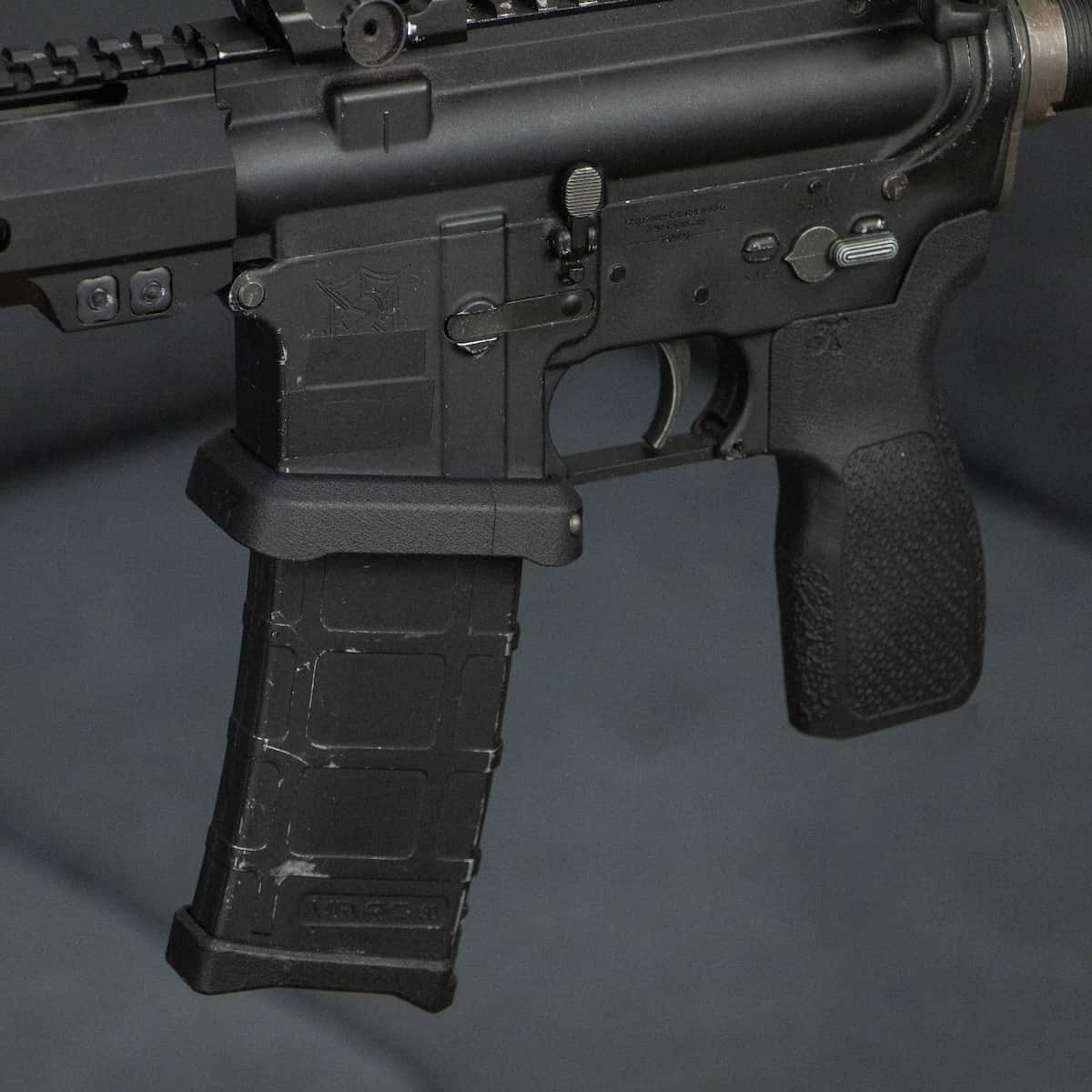 Kolibri Works LIEVIQ Mk1 AR-15 Magwell magazine