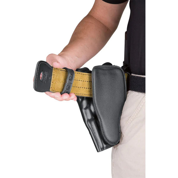 Safariland UBL Pad in hand