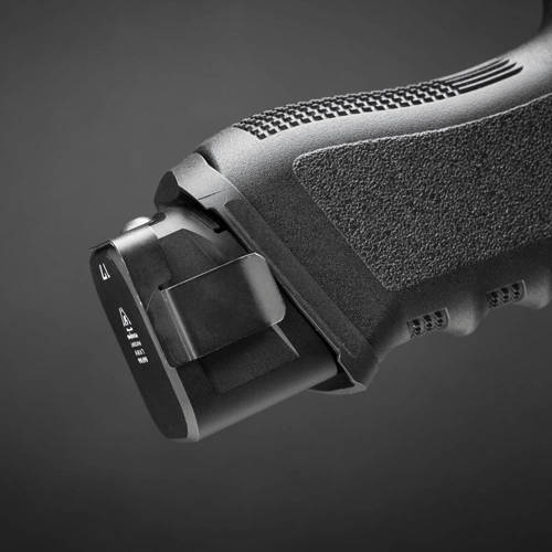 Strike Industries pocket clip on mag