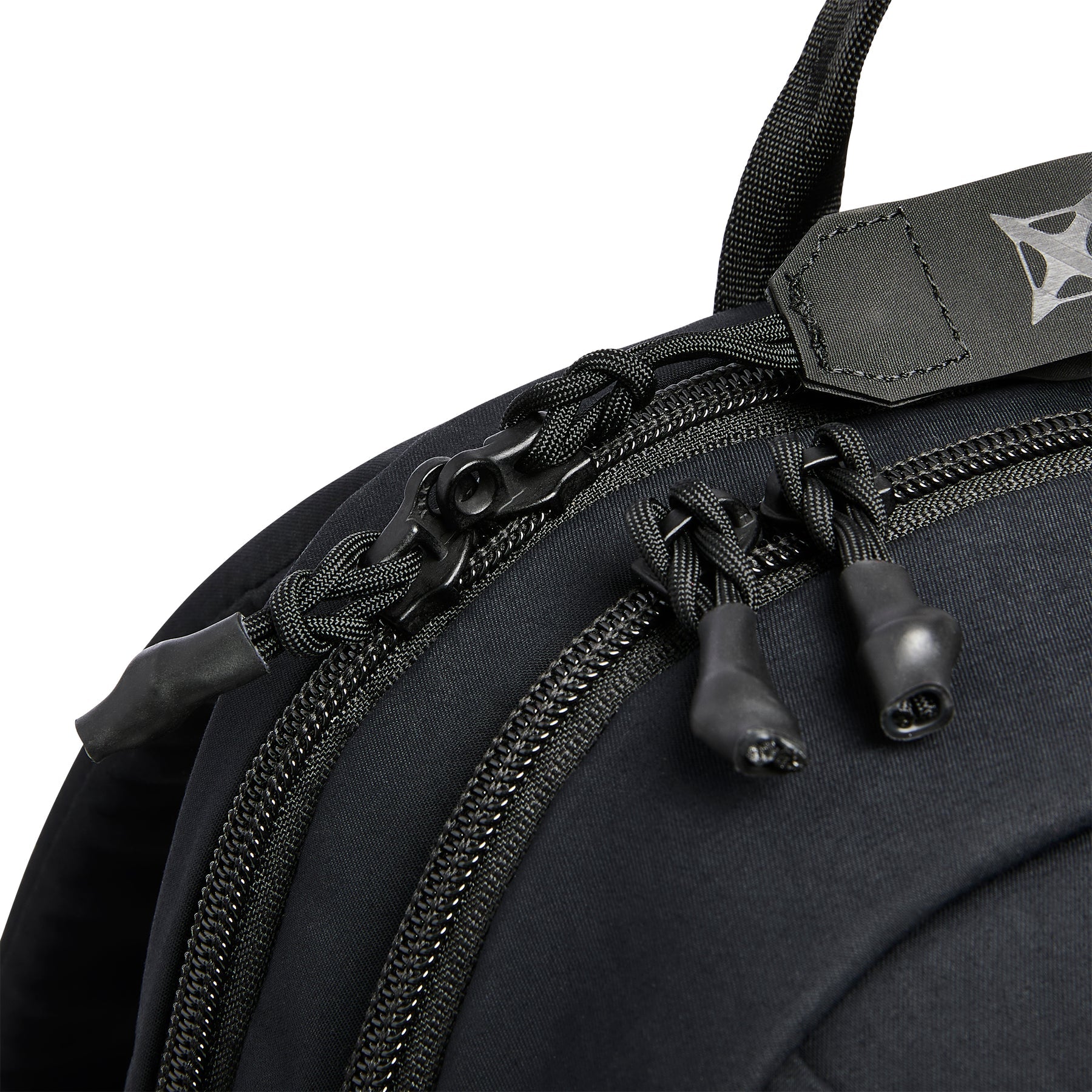 Vertx Any Day Backpack zipper