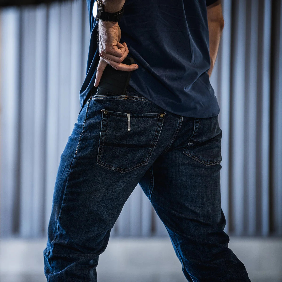 Vertx Defiance Jeans back side knife