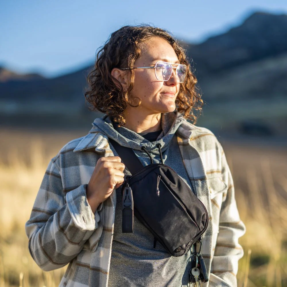 Vertx Everyday Fanny Pack 2.0 weapon in the field