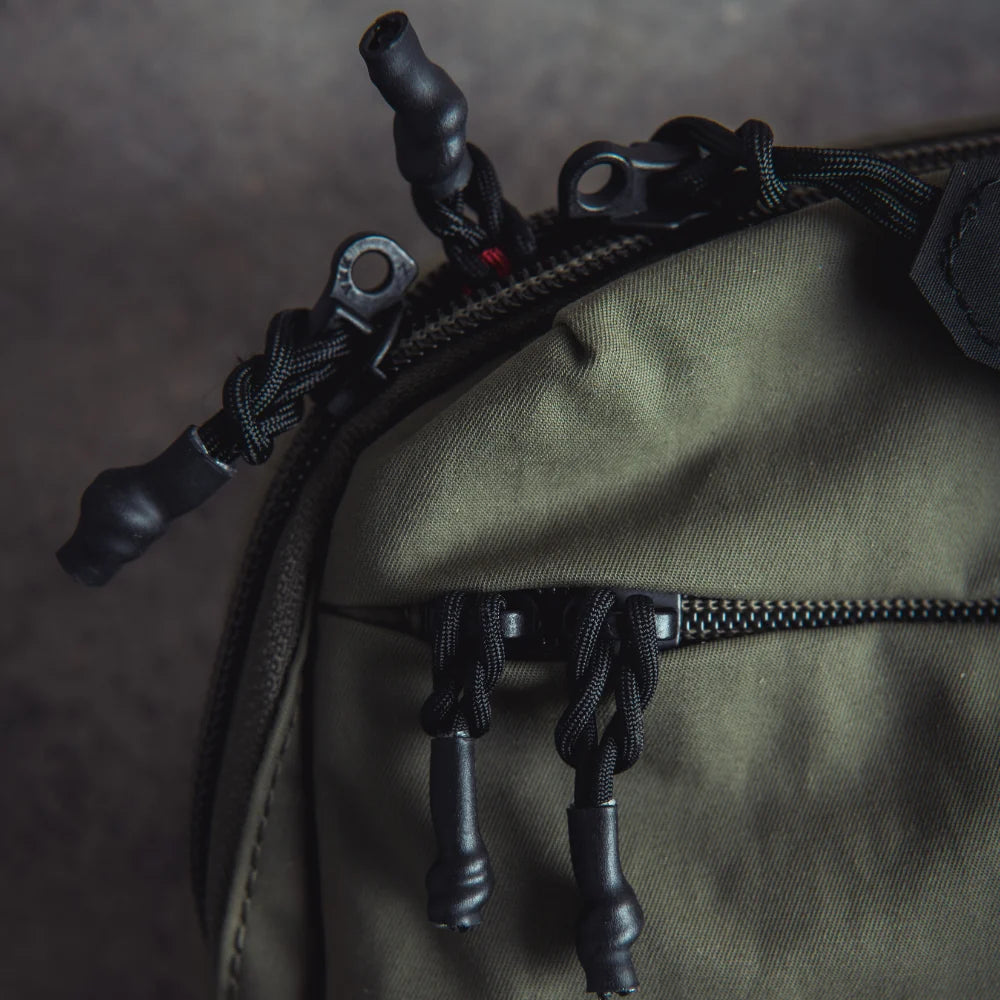 Vertx Everyday Fanny Pack + zipper