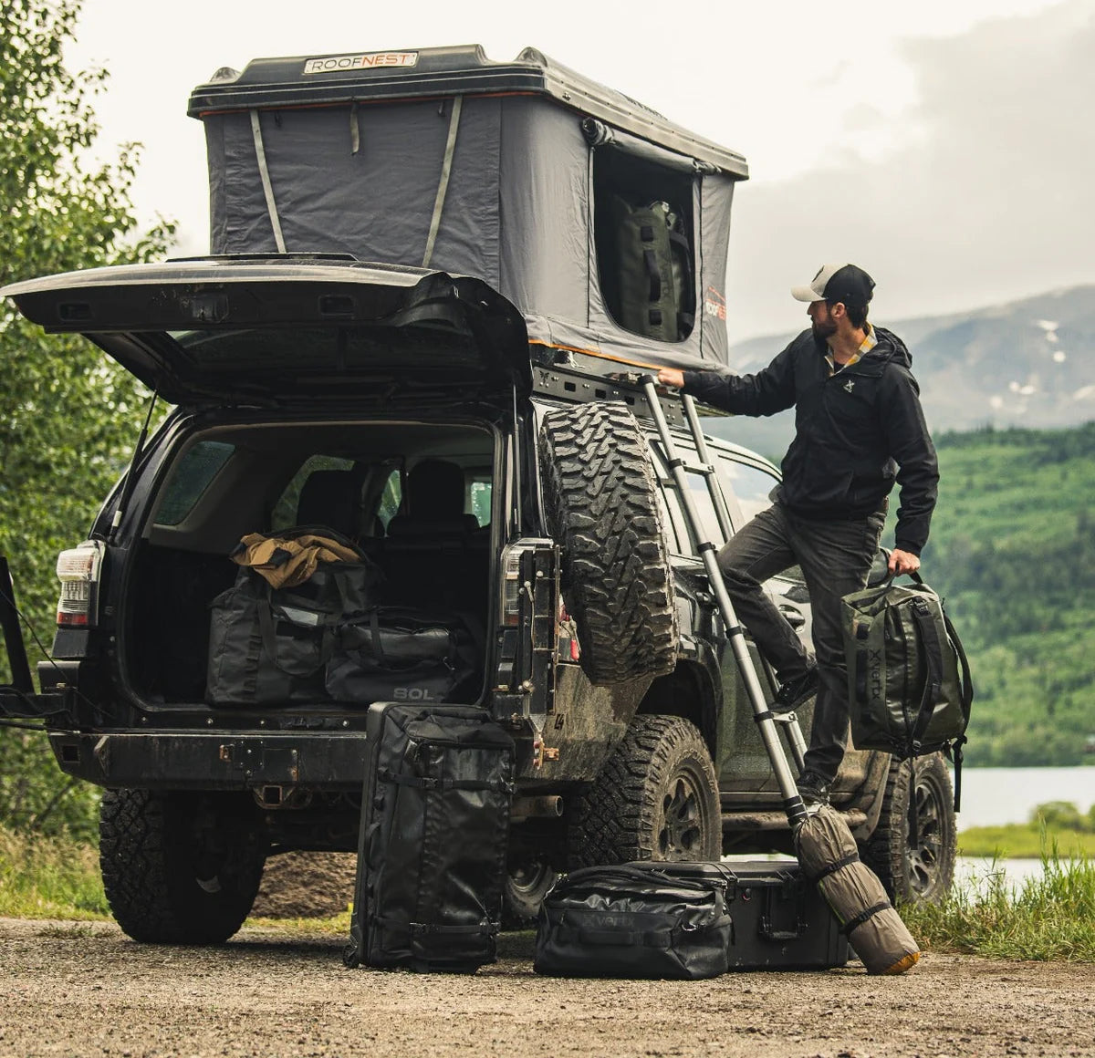 Vertx RLT 80L Duffel Bag camping