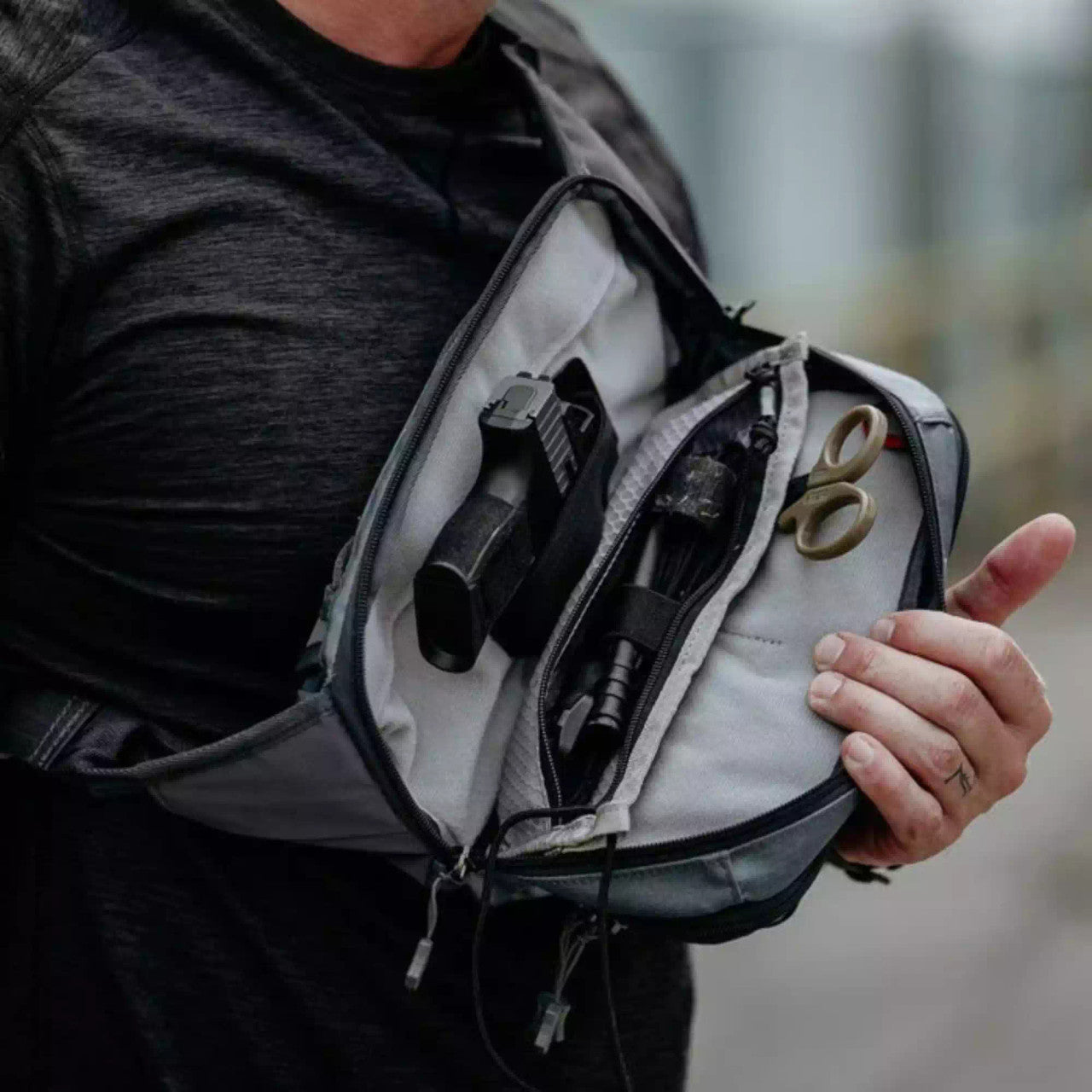 Vertx SOCP Tactical Fanny Pack pockets