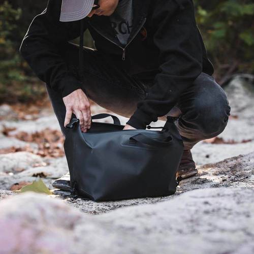Magpul DAKA Takeout Large Bag - 8.88 L in use