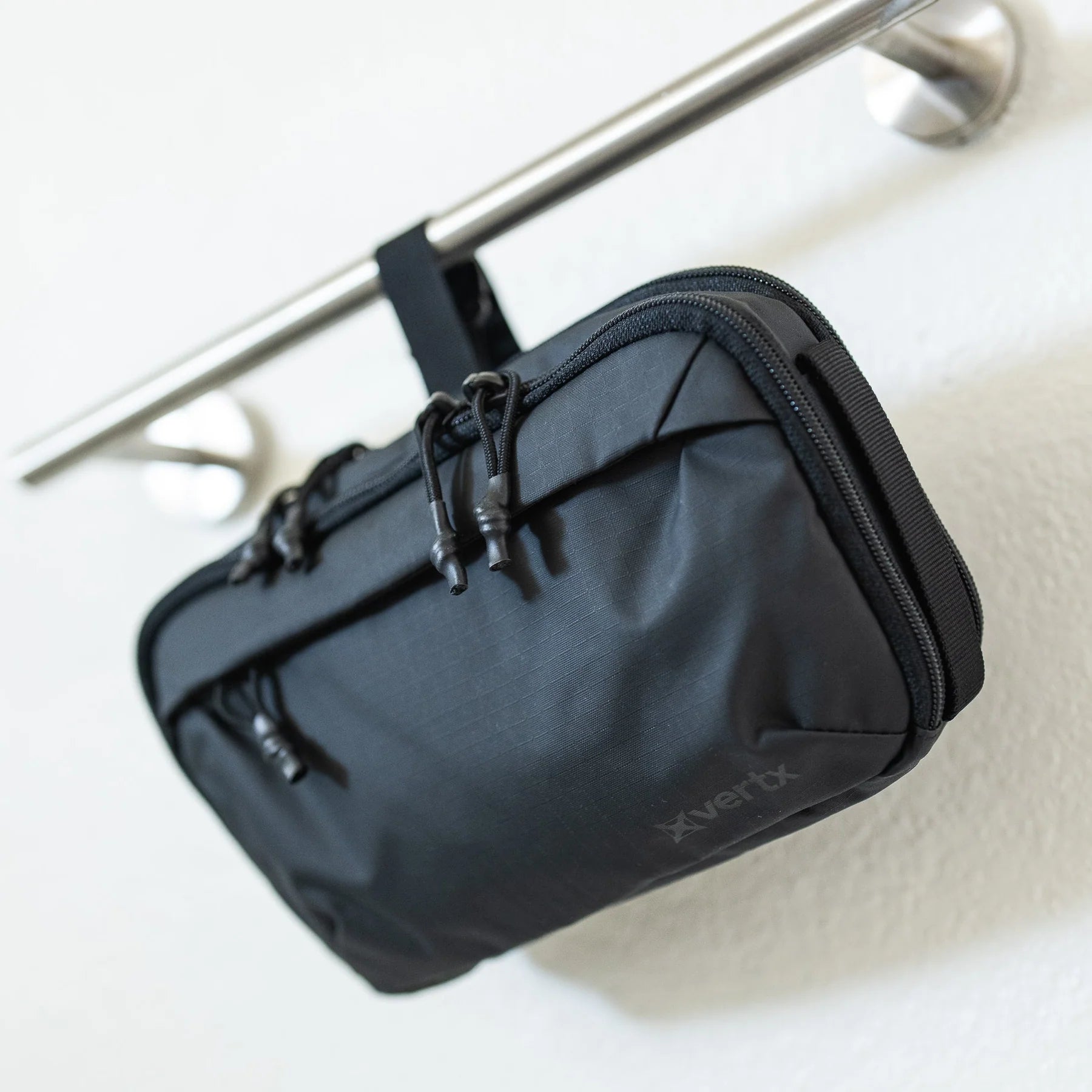 Vertx Urban Ghost DOPP Kit EDC organizer