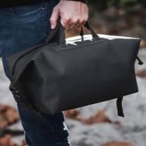 Magpul DAKA Takeout Large Bag - 8.88 L in hand