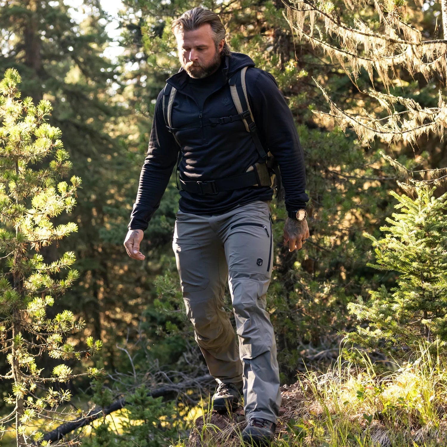 Tactical Pants Buying Guide: Gear for Professional Missions