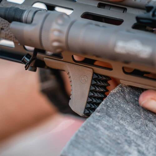 Magpul Front Grip Barricade Stop M-LOK on rifle