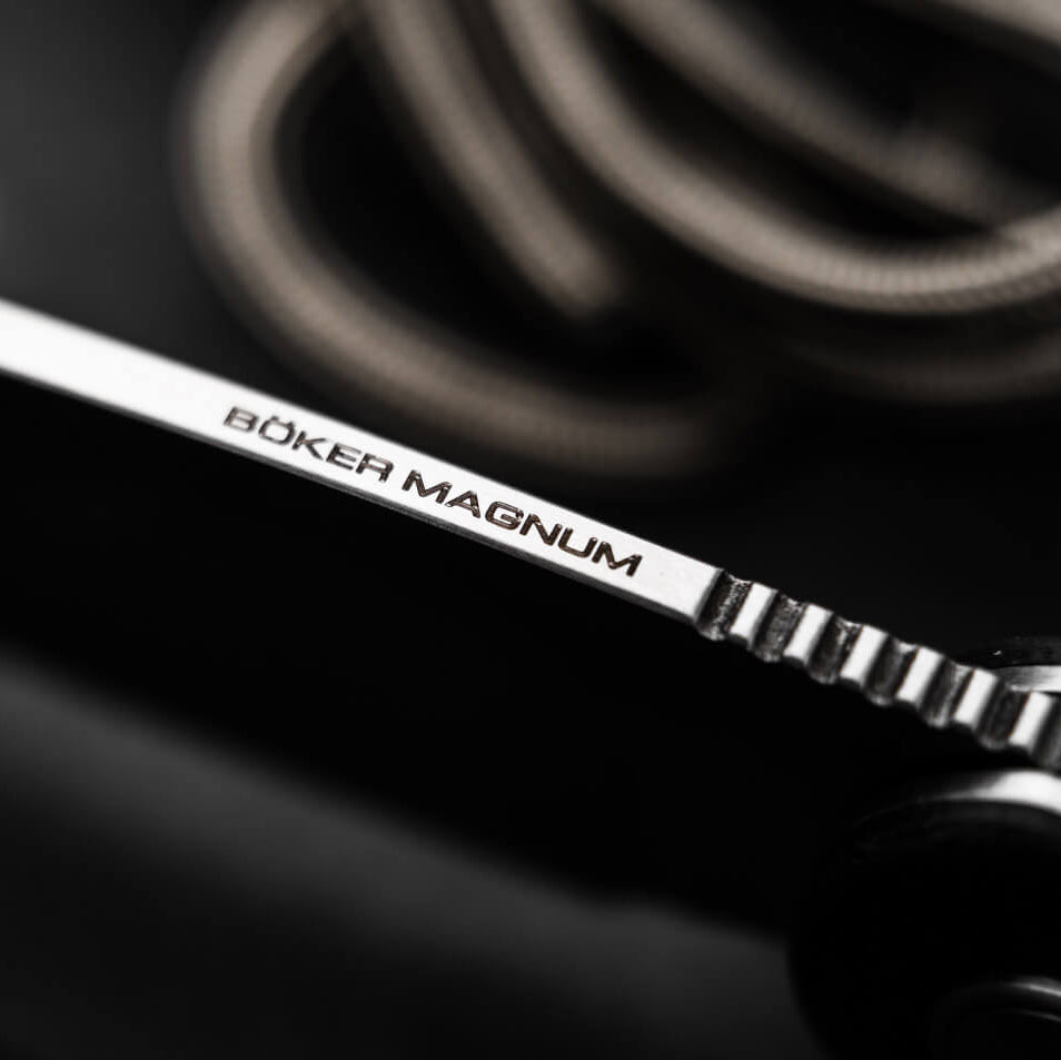 Böker Cliff Wharn engraving