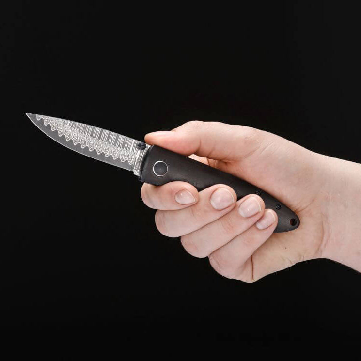 Böker Damascus Gent I pocket knife in hand