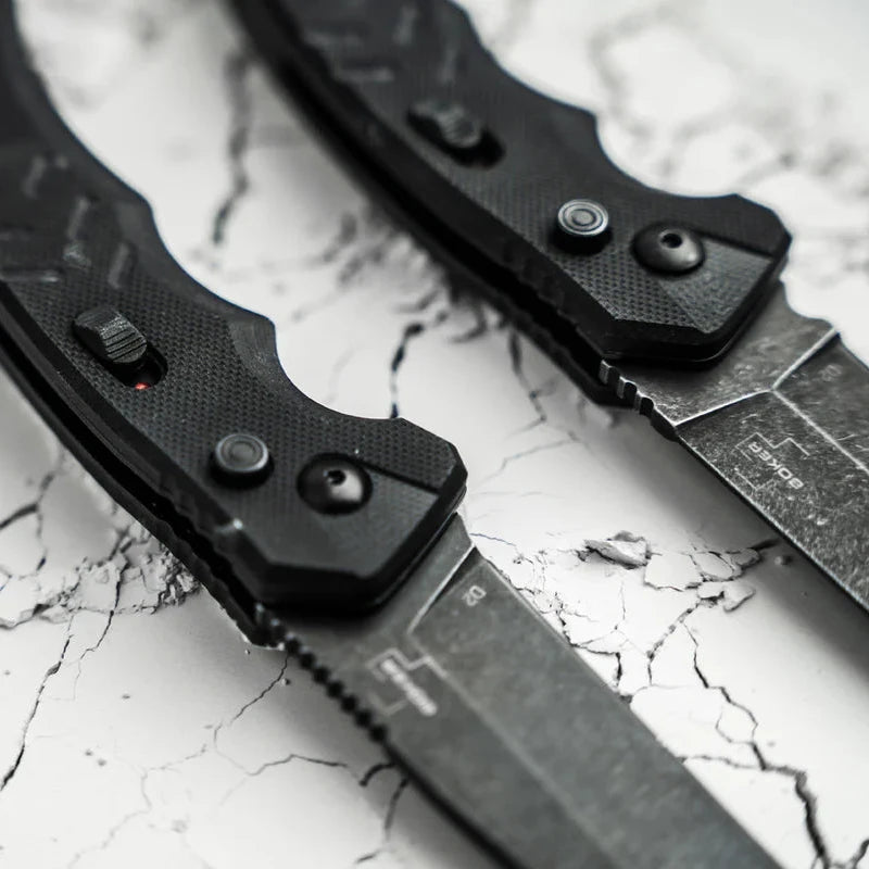 Boeker Intention II Tanto two unfolded knives close up