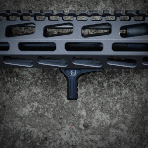 FTCS Foregrip Handstop M-LOK on rifle close