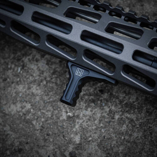 FTCS Foregrip Handstop M-LOK on rifle close up