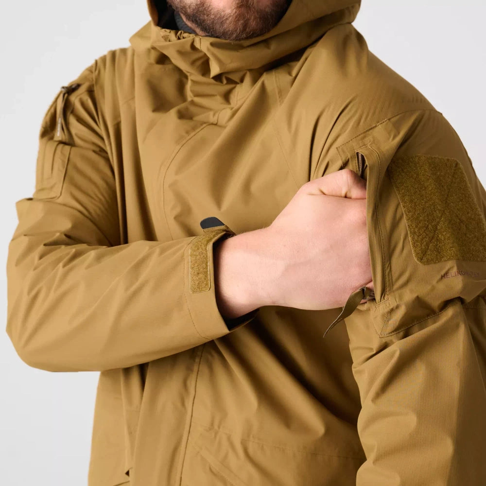 Helikon Chinook Rain Jacket side pocket