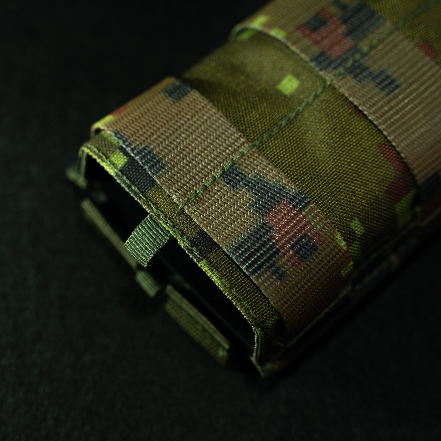 Low Rifle Mag Pouch