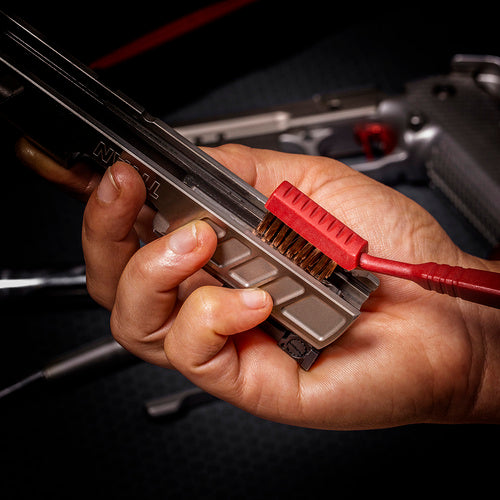 Real Avid Handgun Cleaning Kit Prime-9 - .357/.38/9 mm slide clean