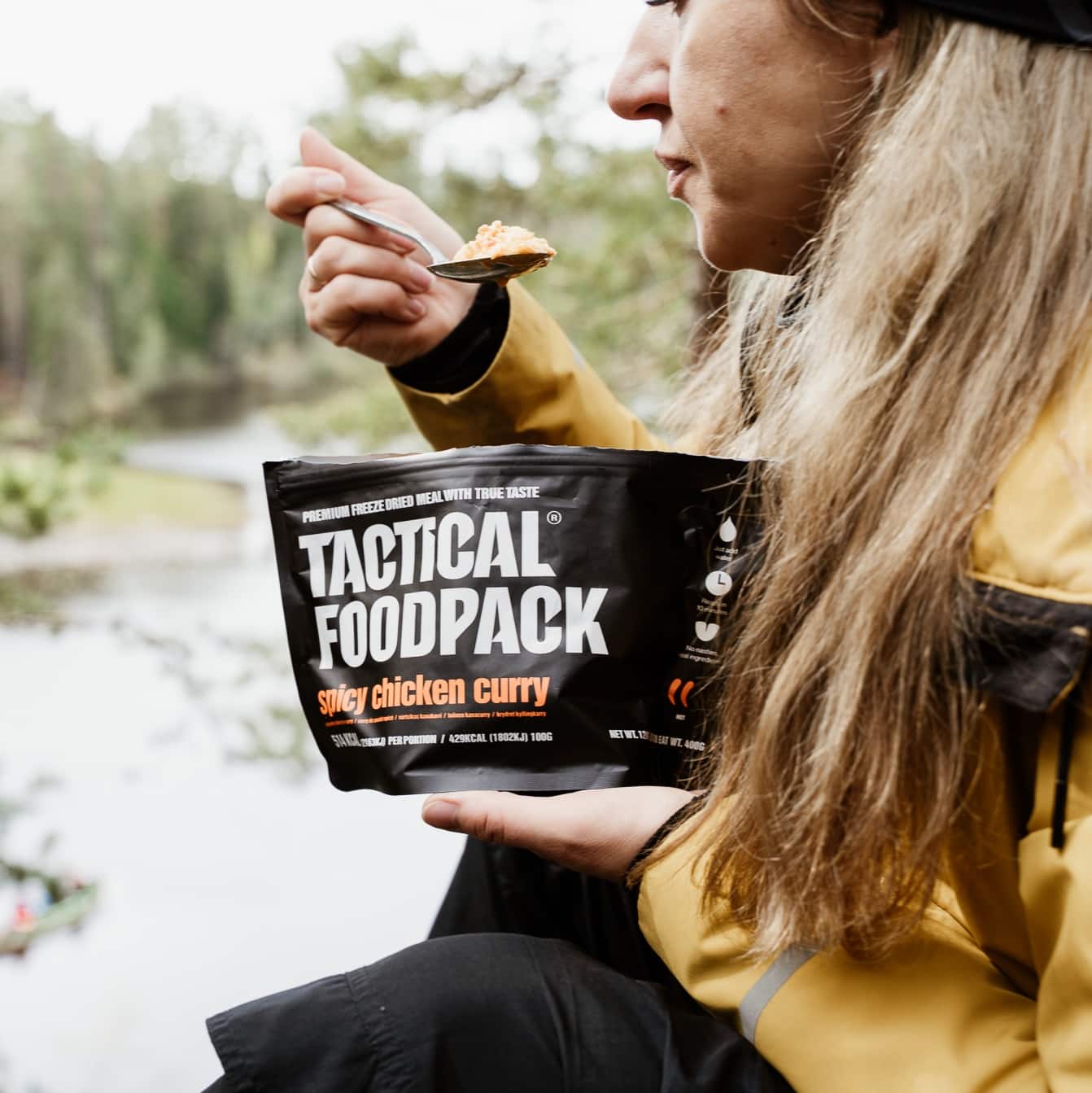 Tactical Foodpack Freeze-Dried Meal - Spicy Chicken Curry in the wild