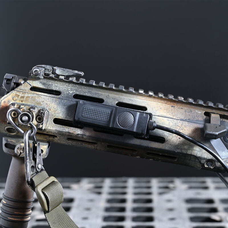 Videx Tactical Lamp Remote Switch VLF-ARM-01 on rifle