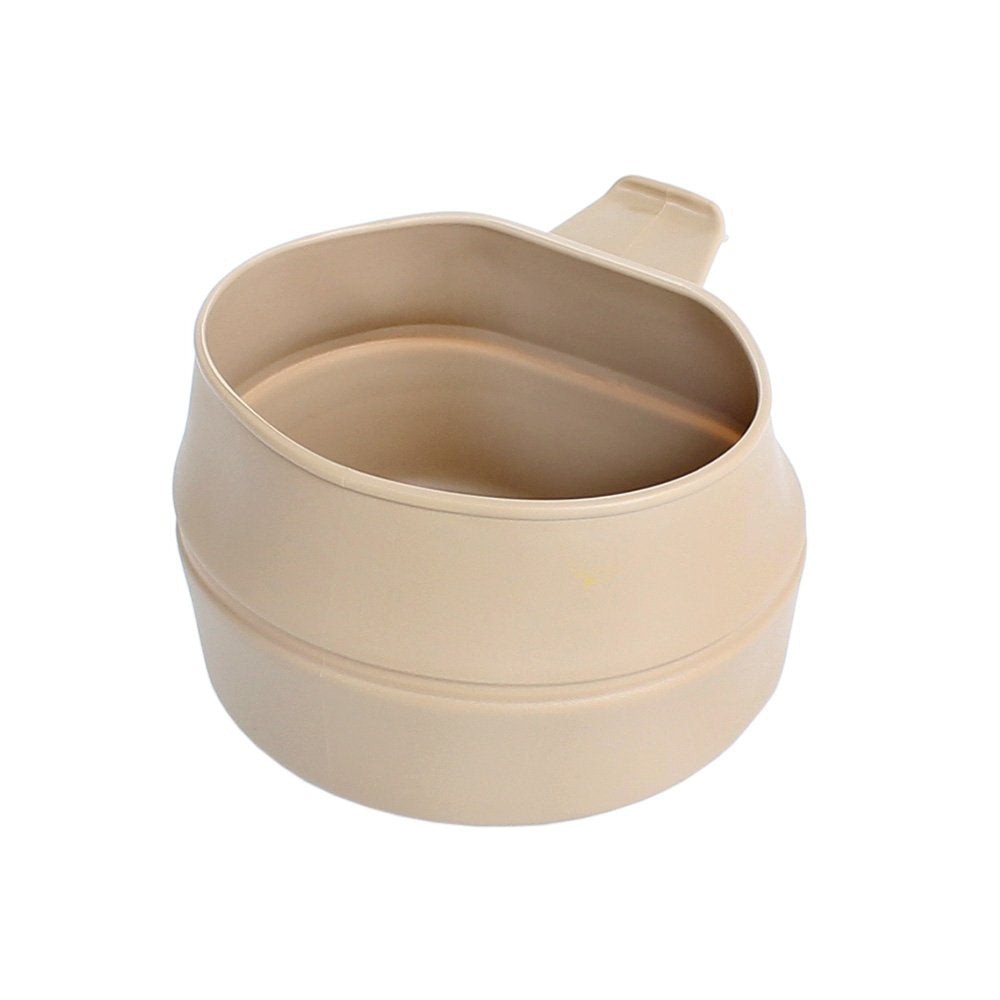 Wildo Fold-A-Cup in desert color