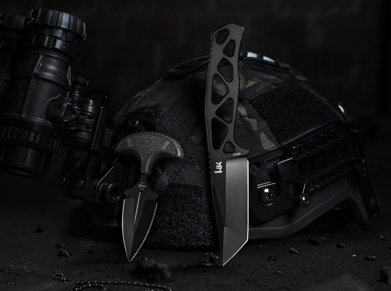 Heckler & Koch fixed blade knife and helmet