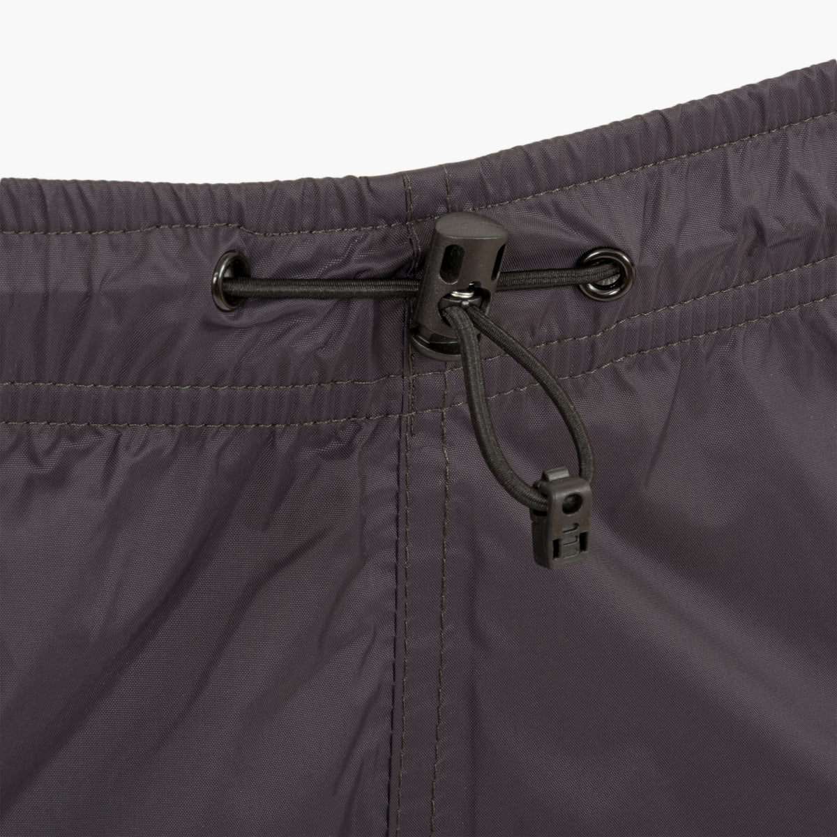 Highlander Stow & Go Waterproof Trousers – waist drawcord detail