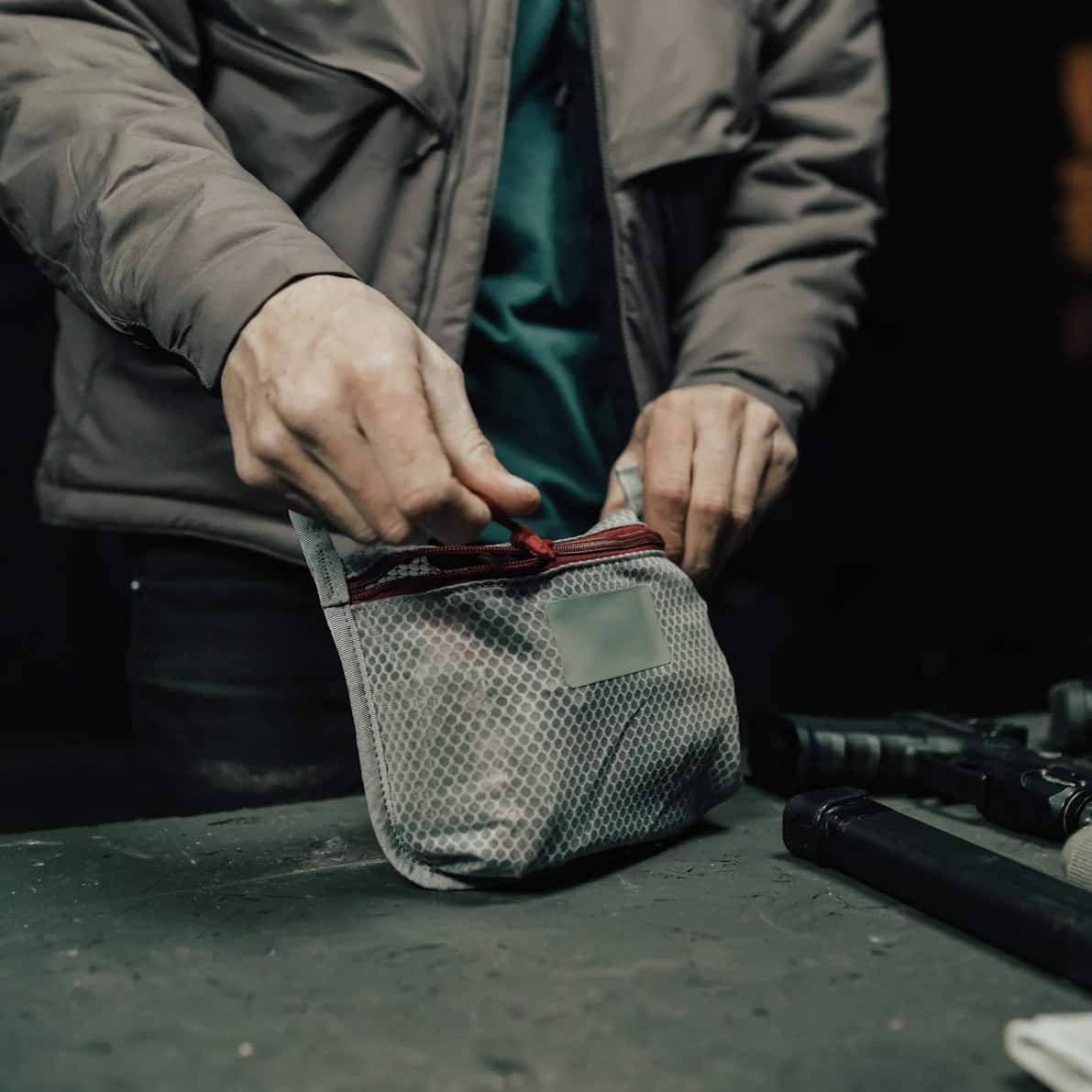 Vertx Overflow Mesh Organizer Pouch close-up