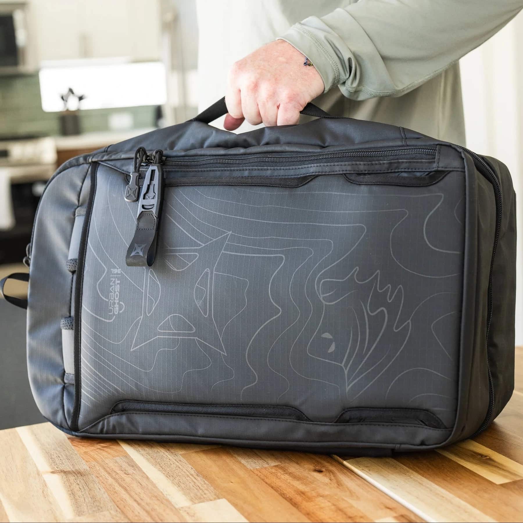 Vertx Urban Ghost Weekender 36L Travel Bag Black Lifestyle View